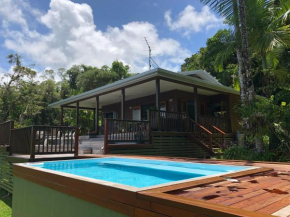 daintree valley cottage, Cow Bay